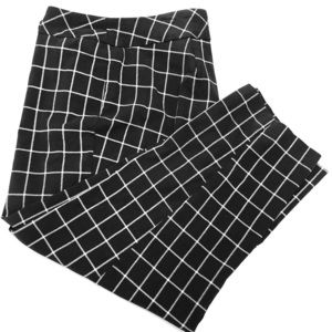 Black and White Graphic Ankle Pants